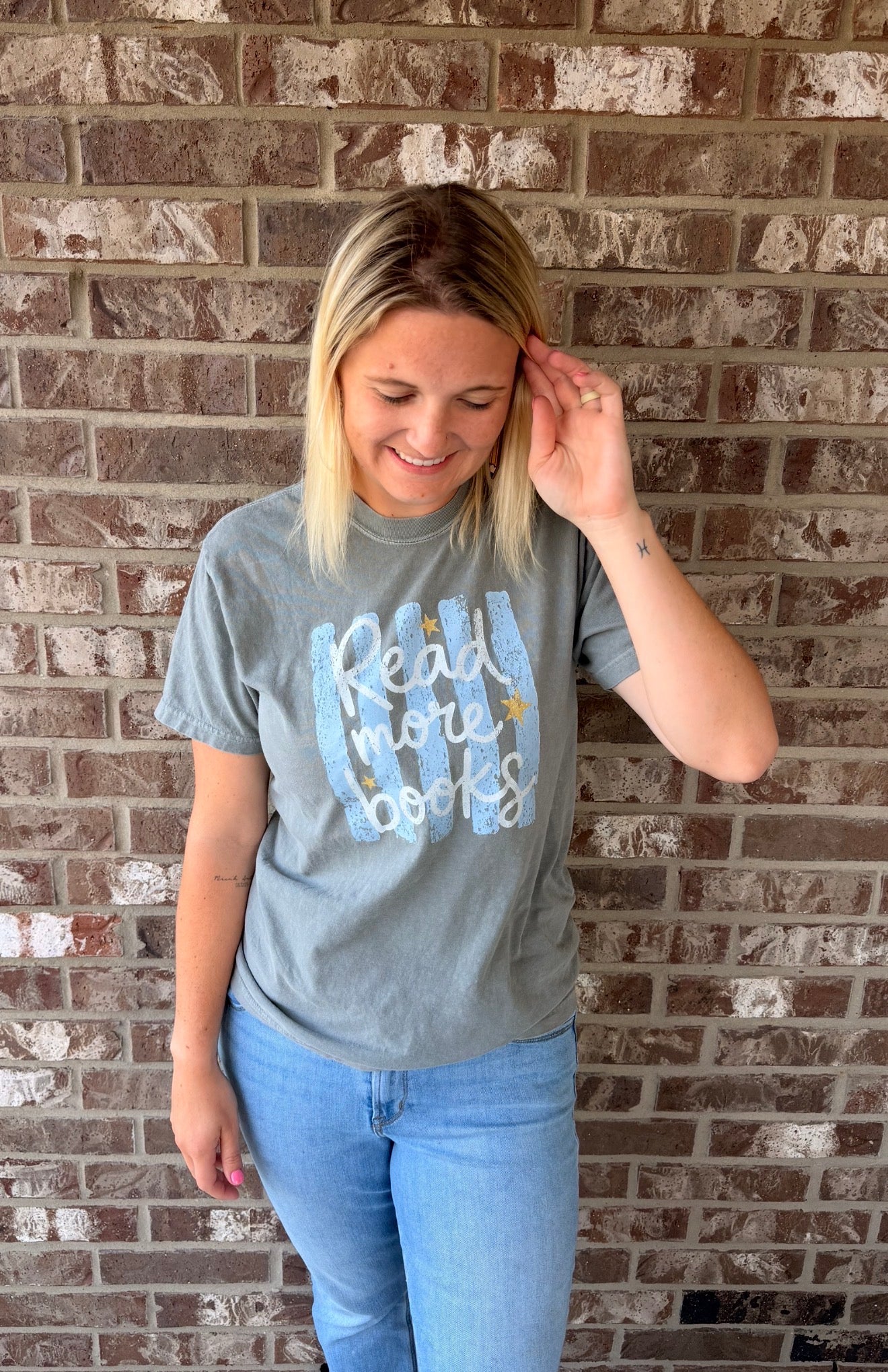 Read More Books T-shirt